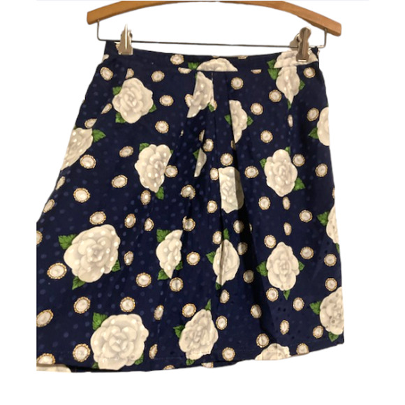 VINTAGE Navy Floral SILK Mini Skirt - 80's Blue Iridescent Skirt - Size 4 - Picture 2 of 6